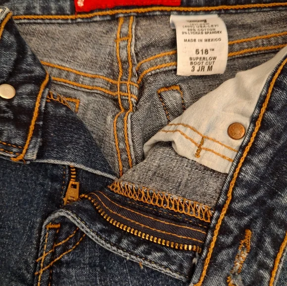 Levi's Dark Blue Denim Jeans - Picture 8 of 8